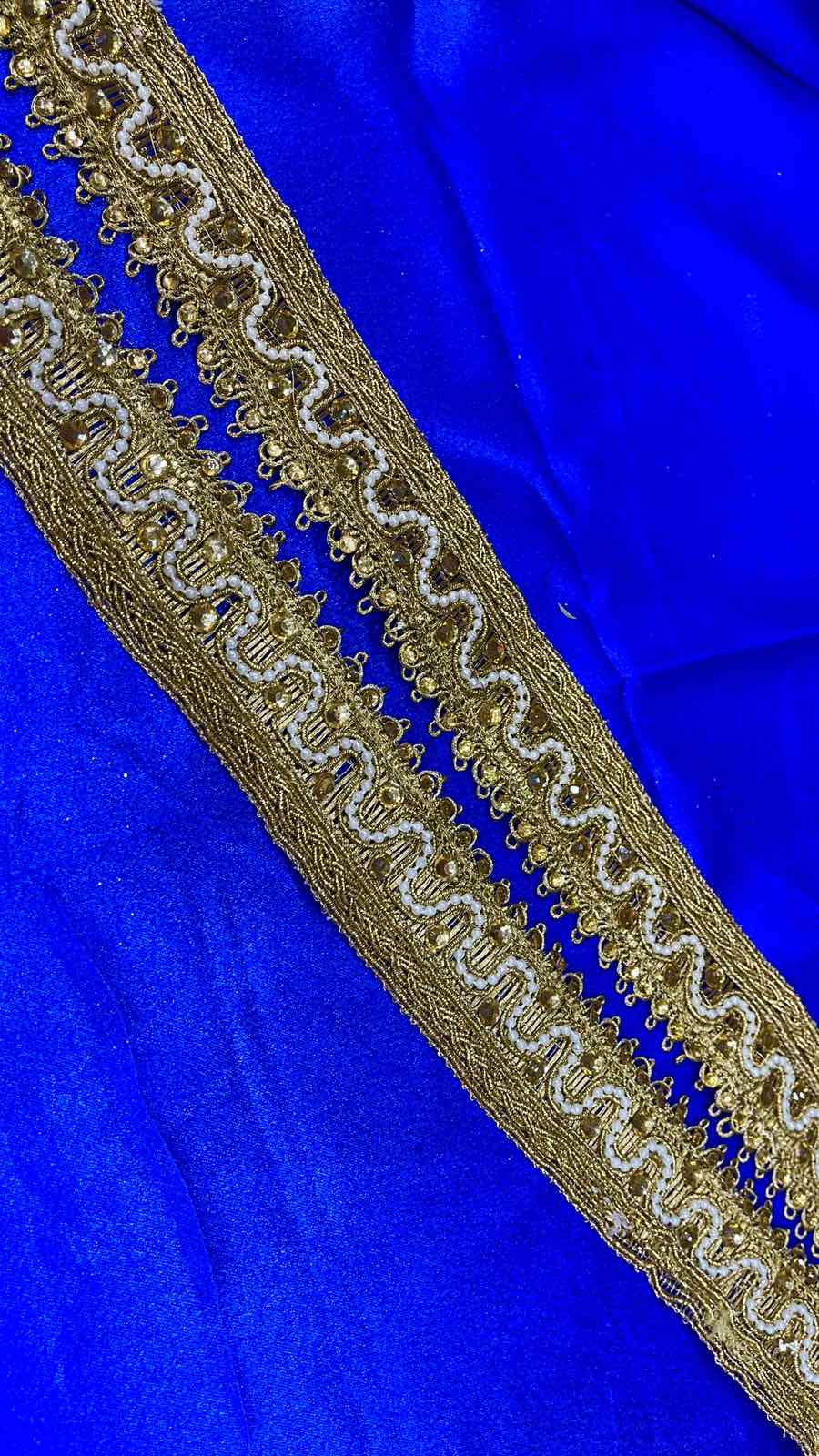 BREADS LACE