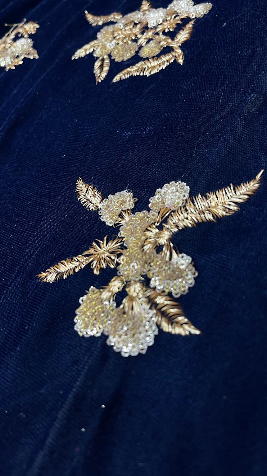 9000 EMBROIDERY VELVET