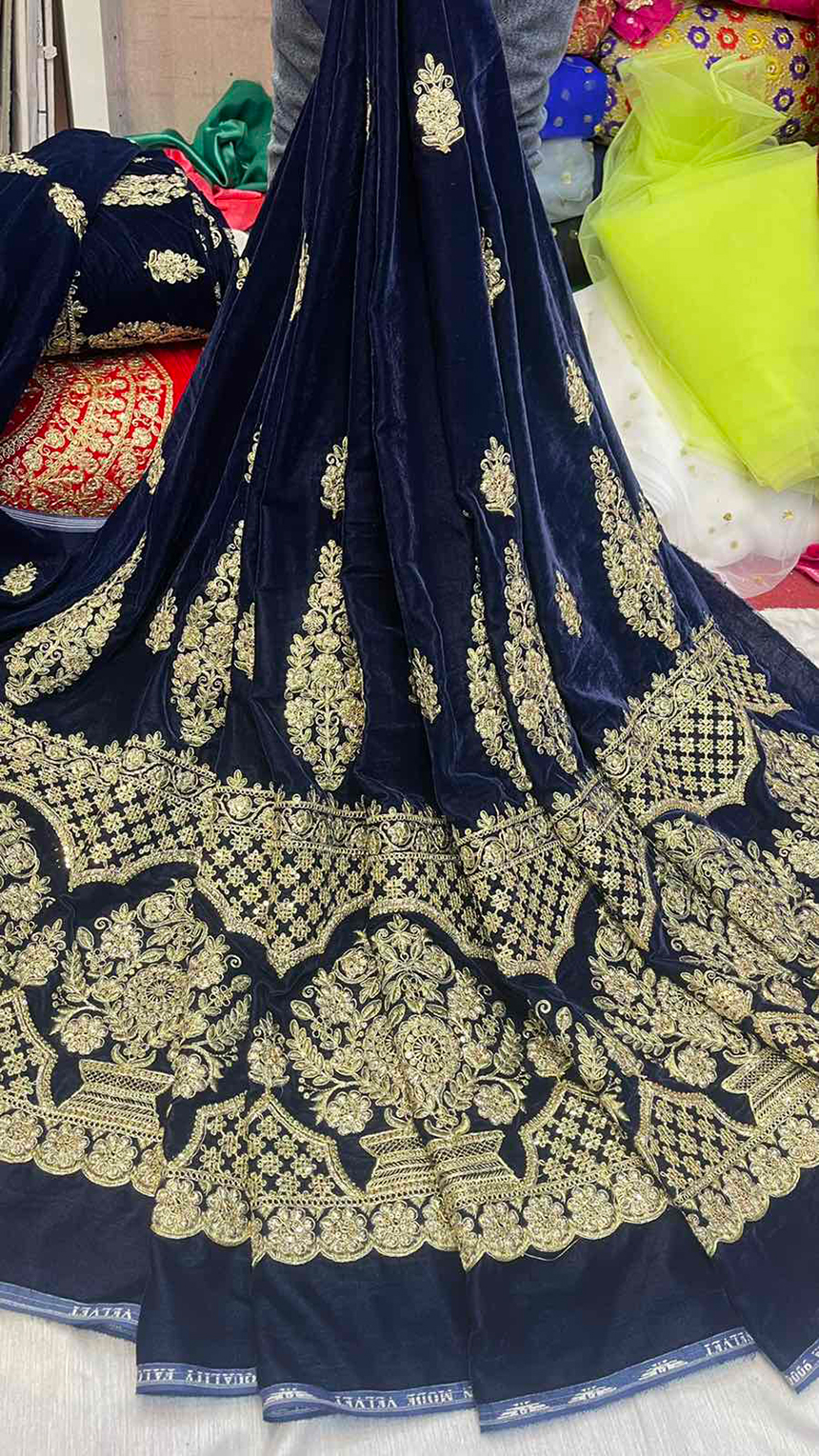 9000 EMBROIDERY VELVET
