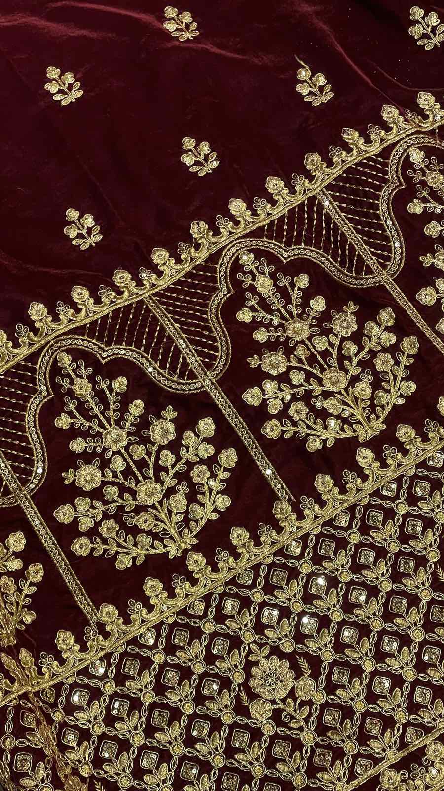 9000 EMBROIDERY VELVET