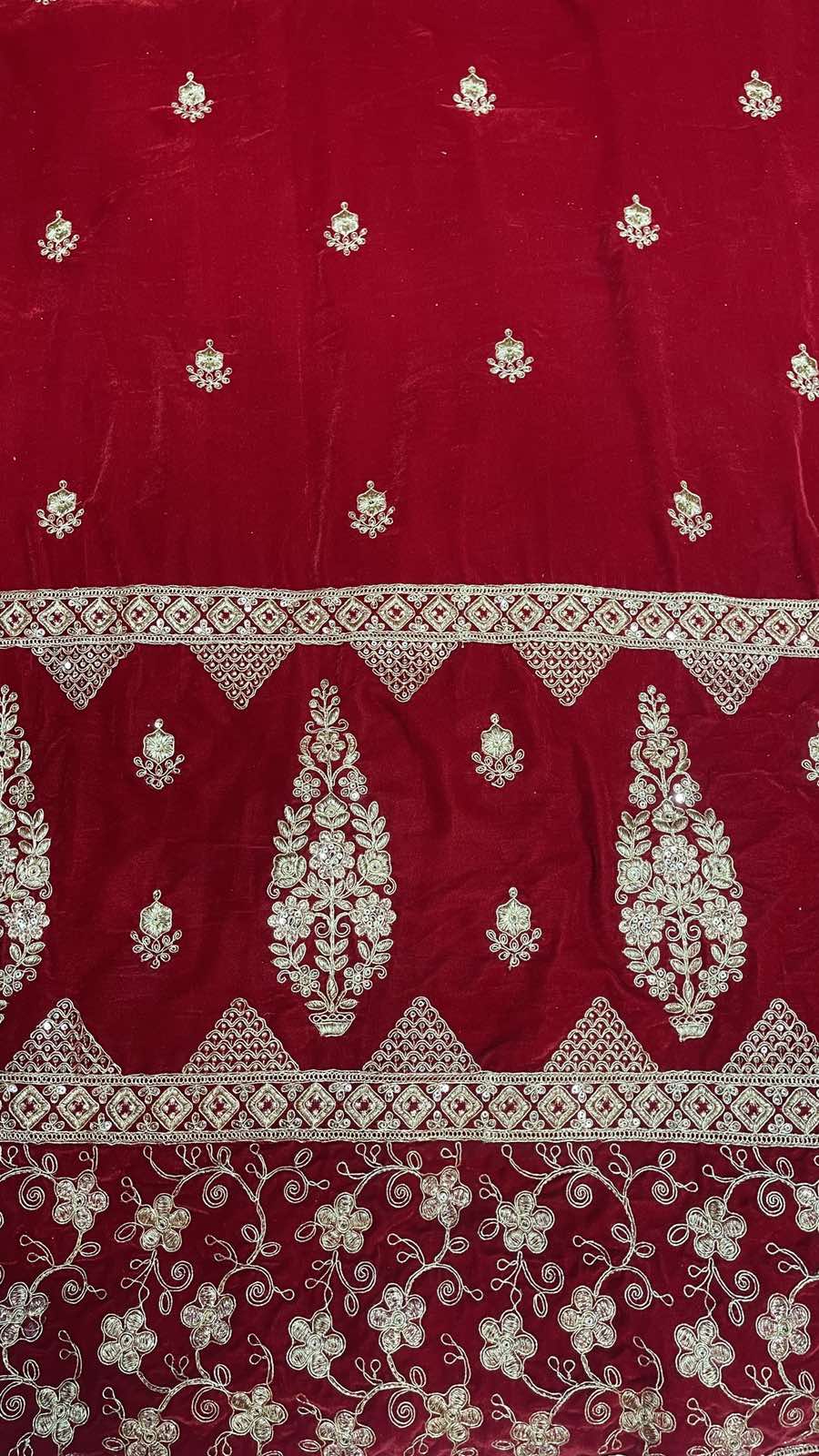 9000 EMBROIDERY VELVET