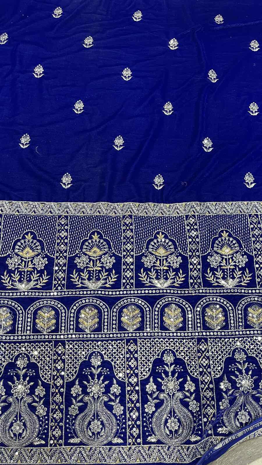 9000 EMBROIDERY VELVET