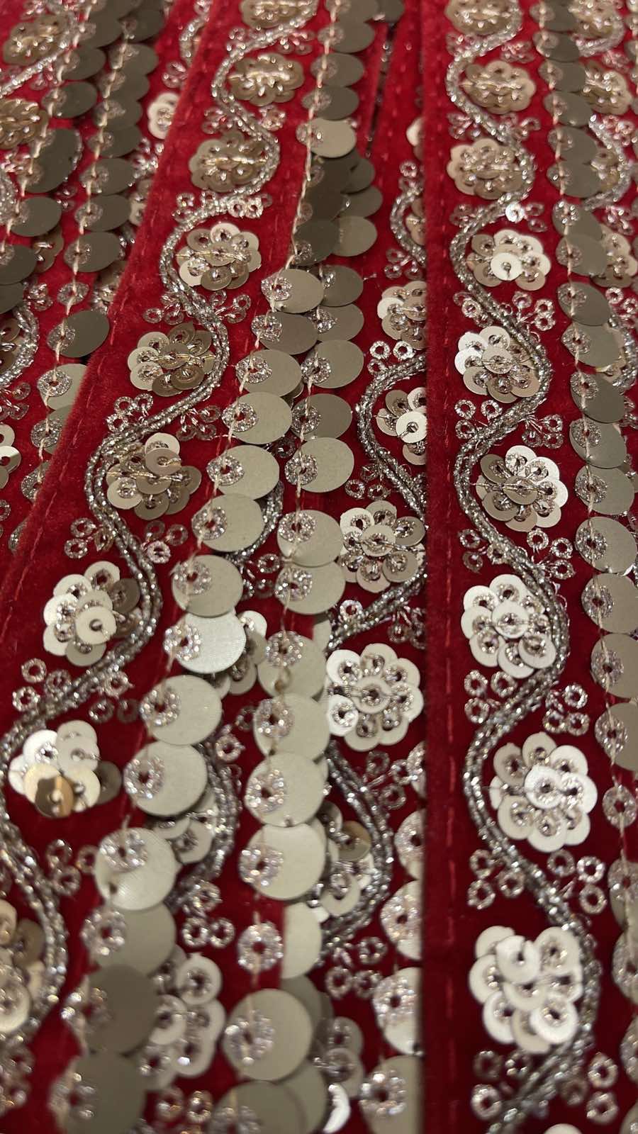 VELVET  WORK LACE