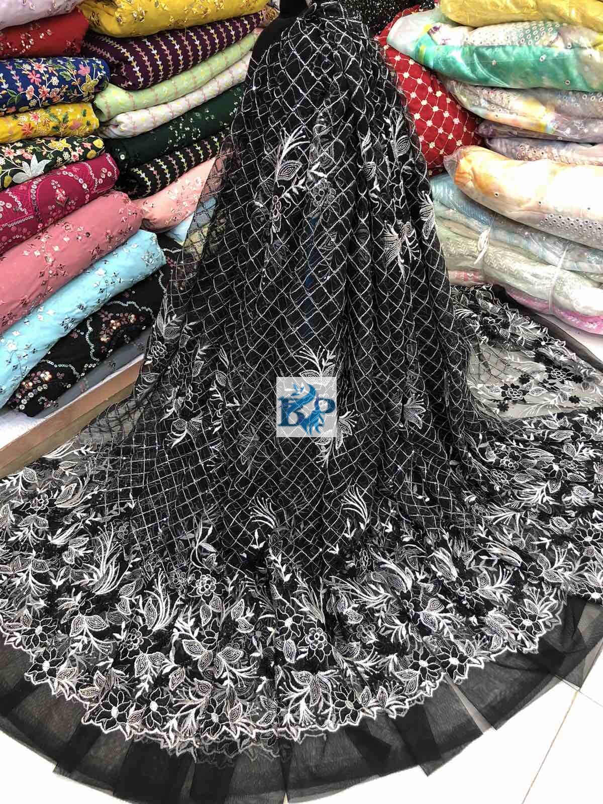 TONE TO TONE DAMMAN FABRIC