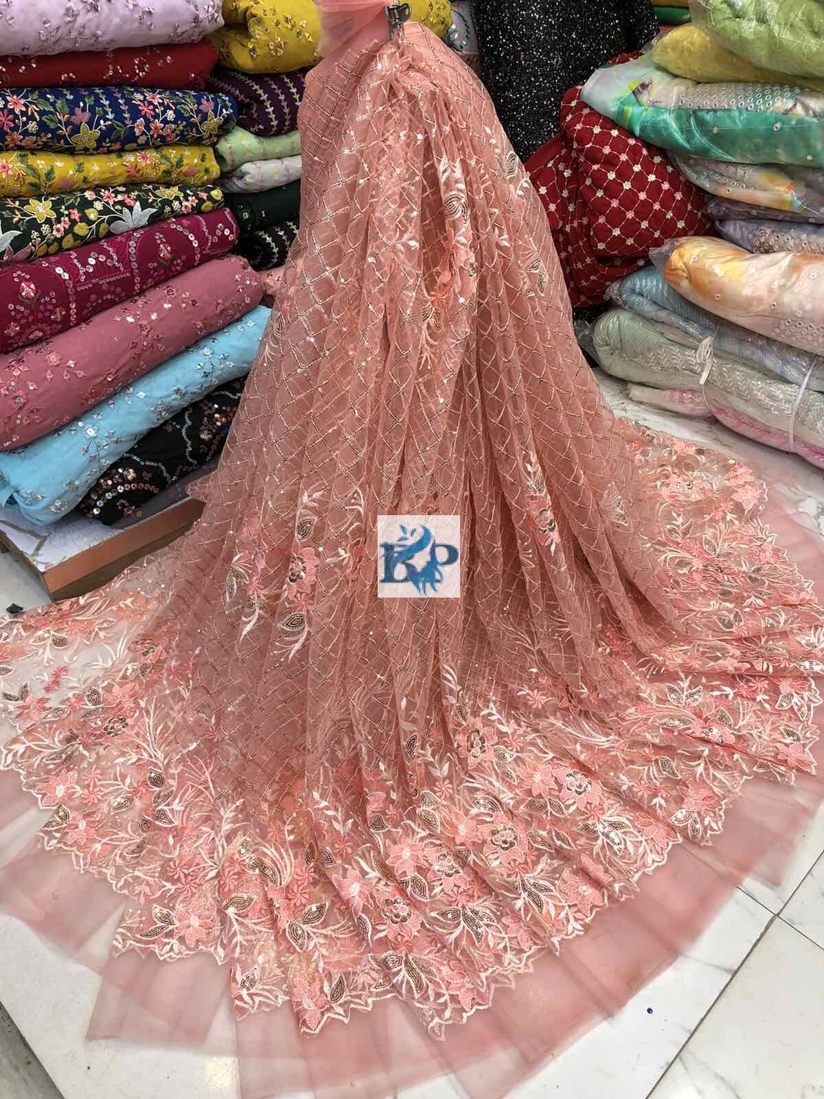 TONE TO TONE DAMMAN FABRIC